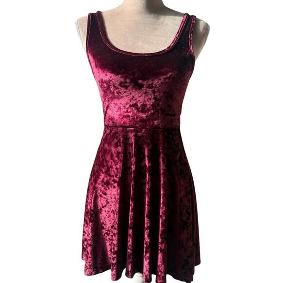 TOPSHOP | Crushed Velvet Skater Mini Sleeveless Dress Burgundy Whimsigoth Size 2 - Picture 1 of 7